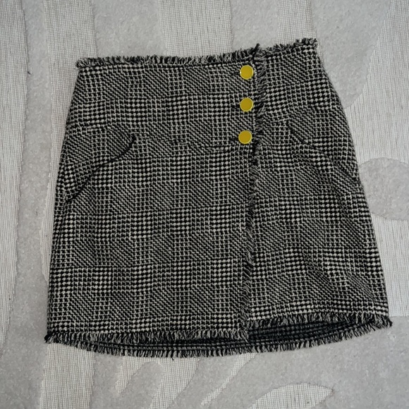 COPY - Tanya Taylor Monti Tweed Fringe Mini Skirt - Picture 2 of 7